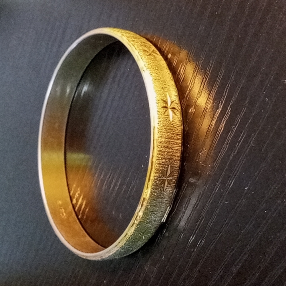 Monet gold bangle
